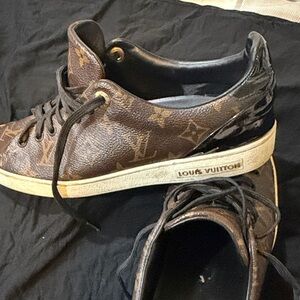 Louis Vuitton Brown Monogram Low-Top Sneakers with Black Accents